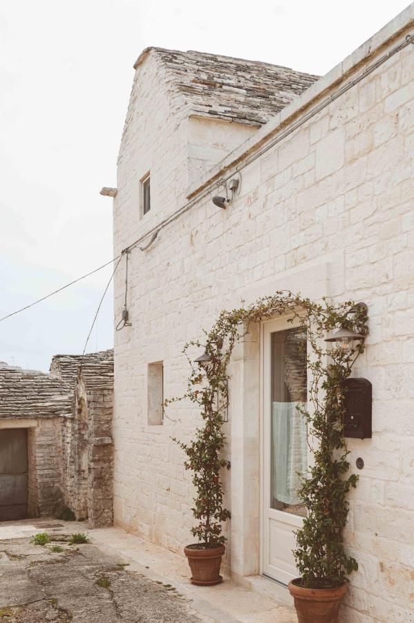 Trulli Lithos Suite Alberobello Buitenkant foto